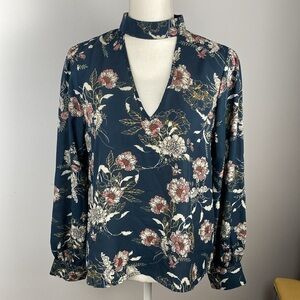 One Clothing Floral Long-sleeve  Blouse Size Medium